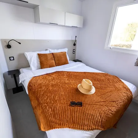 Ardennen Camping Bertrix Zimmer foto